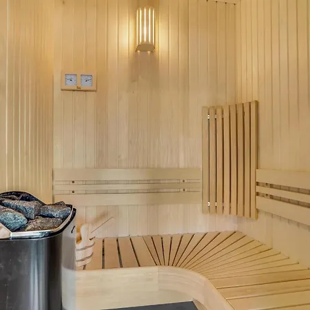 Luxurious In With Sauna * 루켄