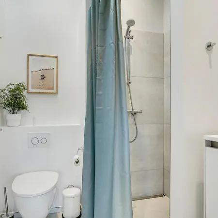 펜션 Luxurious In With Sauna *