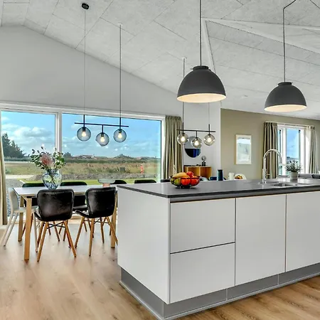 In With Kitchen Holiday home