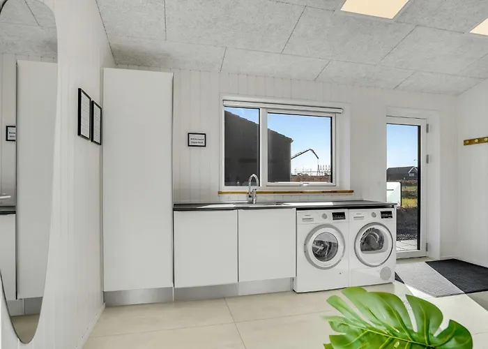 In With Kitchen *
